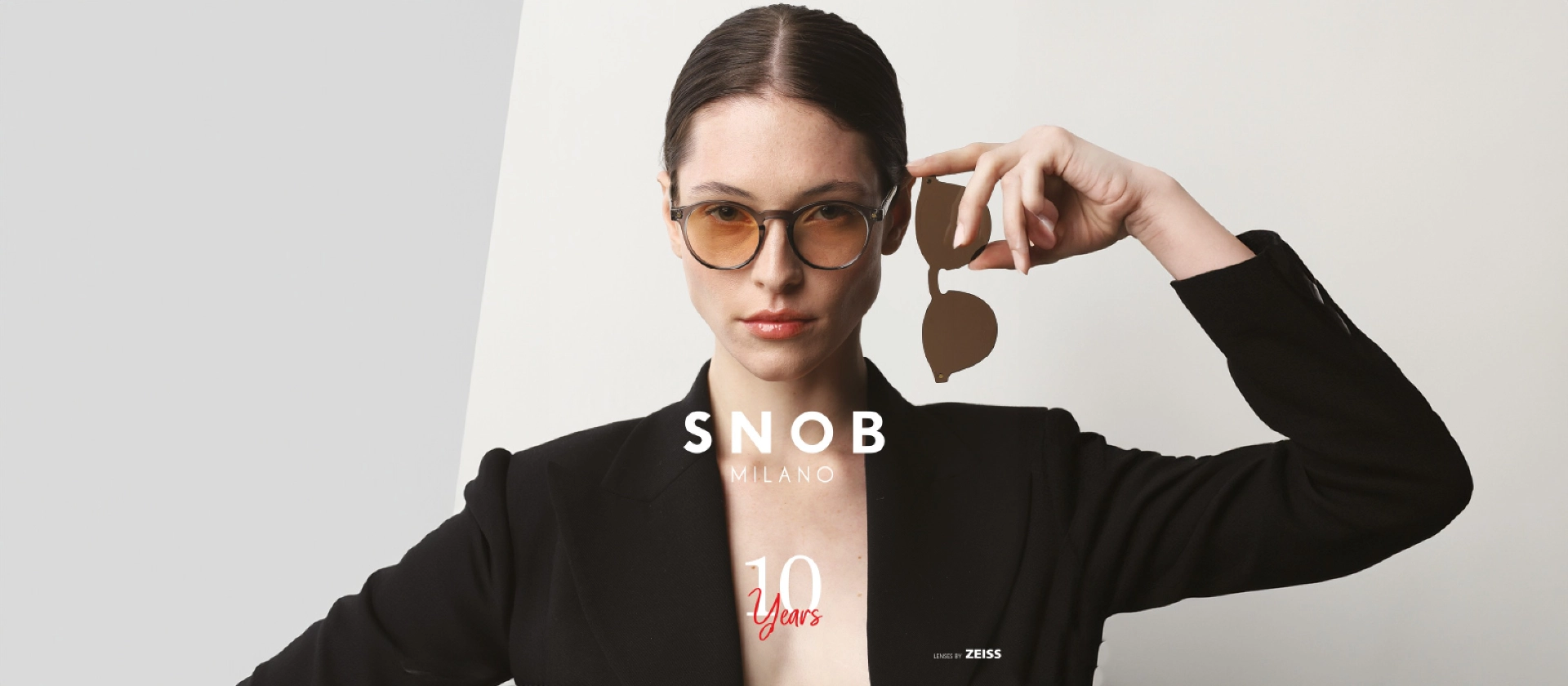 snobmilanov2 3200x1400 1