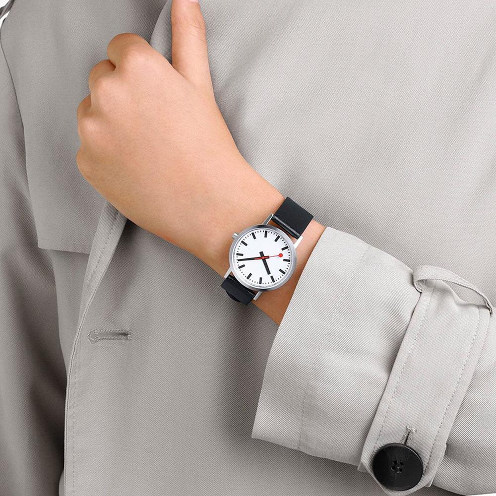 MONDAINE CLASSIC A660.30314.16OMV Kol Saati - Görsel 2