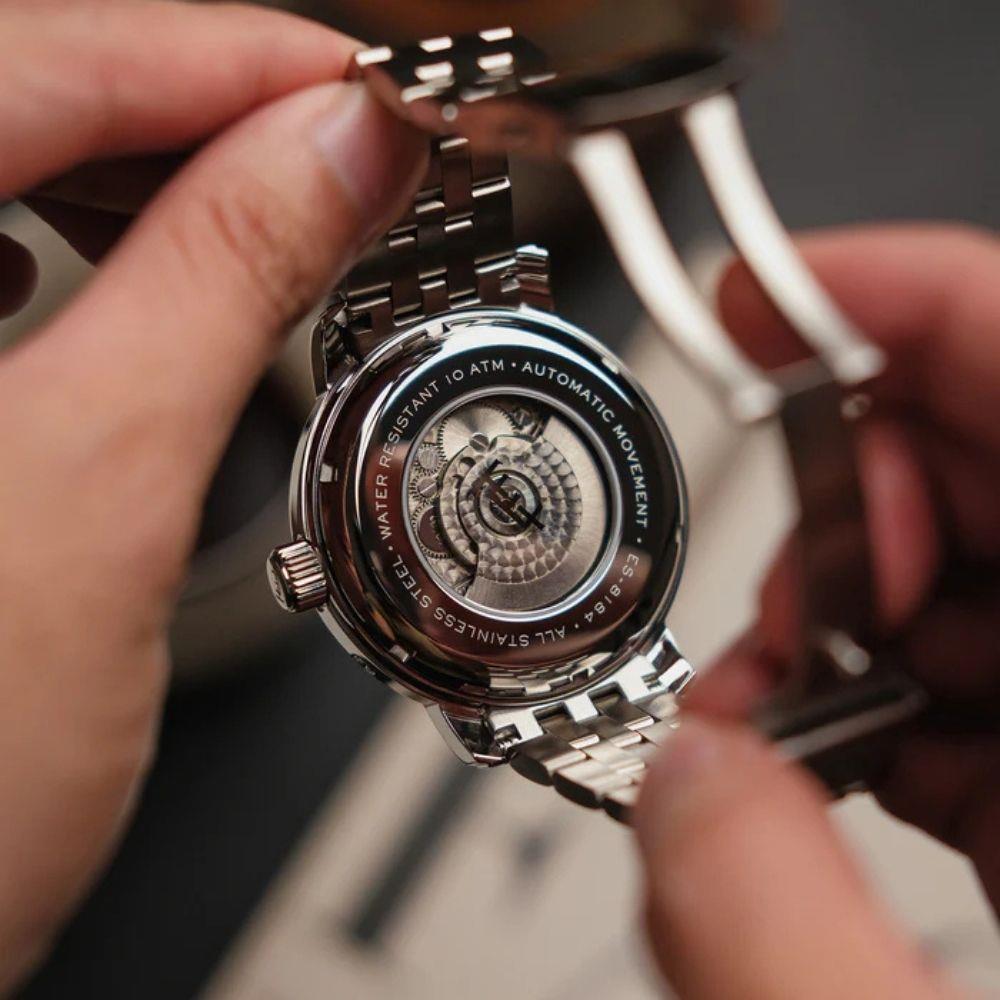 LONGCASE DUAL RETROGRADE OPEN HEART ES-8184-11 Otomatik Erkek Kol Saati 5 LONGCASE DUAL RETROGRADE OPEN HEART ES-8184-11 Otomatik Erkek Kol Saati - Görsel 3