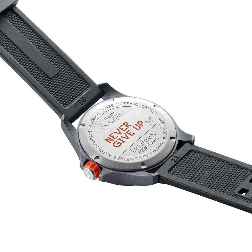 Luminox XB.3716 Bear Grylls Survival Land 3710 Serisi Erkek Kol Saati - Görsel 4
