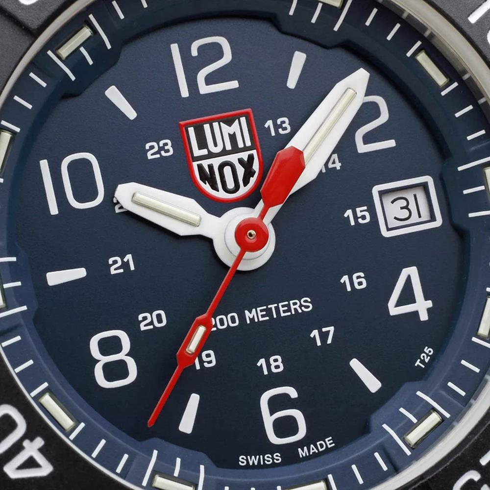Luminox XS.3253.CB Navy Seal Rubber Steel CARBONOX™ (RSC) Erkek Kol Saati - Görsel 3
