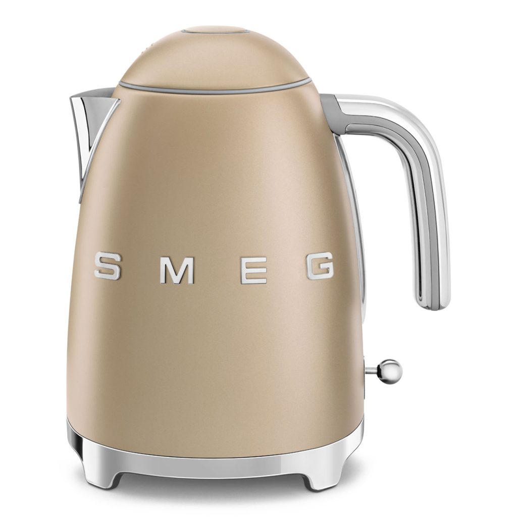 Smeg Standart Kettle (1.7 Litre) - Mat Gold