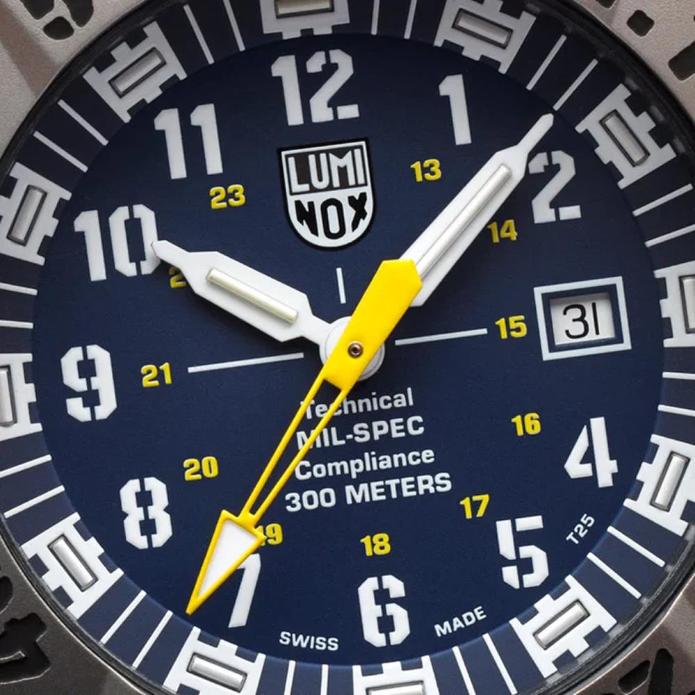 LUMINOX XL.3355.2 Erkek Kol Saati - Görsel 3