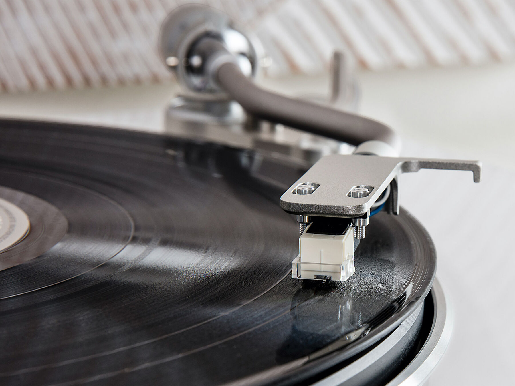 Denon DP-400 Otomatik Hi-Fi Pikap 9 Denon DP-400 Otomatik Hi-Fi Pikap - Görsel 5