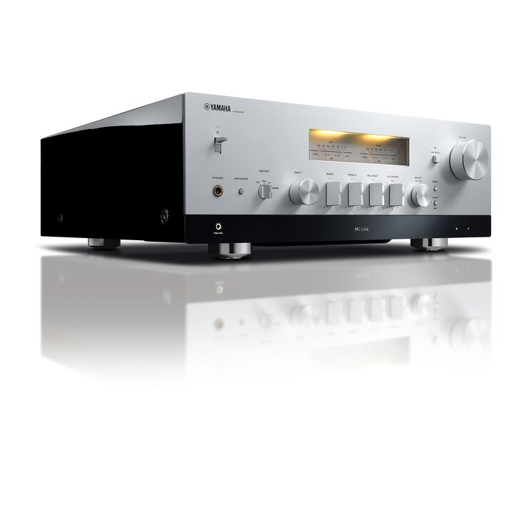 Yamaha R-N2000A Network Alıcı - Görsel 2